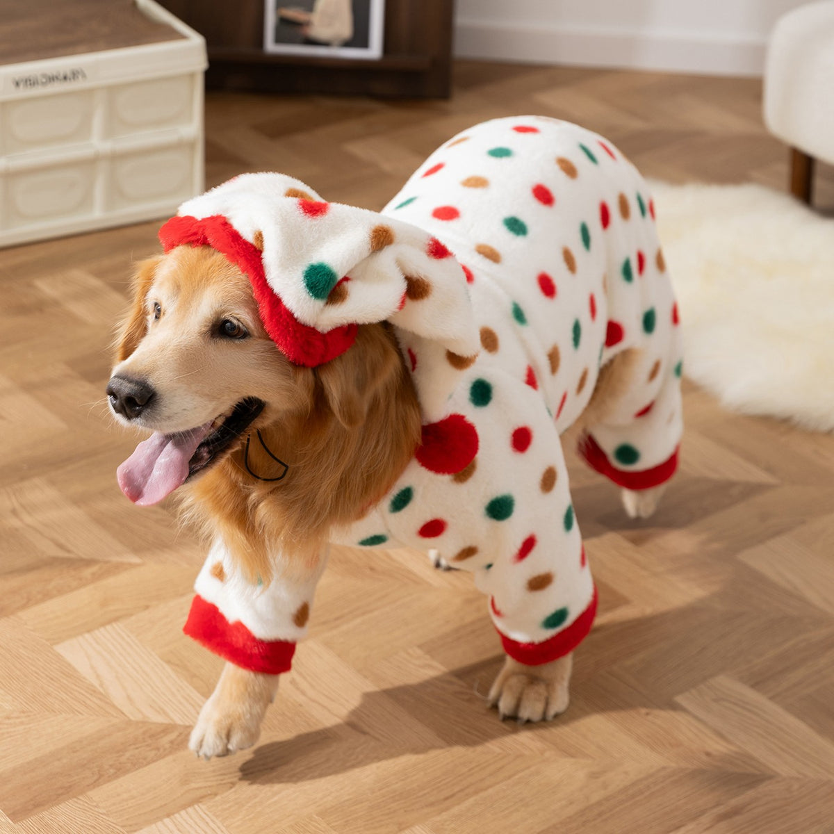 Zaverni Snug Holiday Pajama - Holiday White on dog, side view